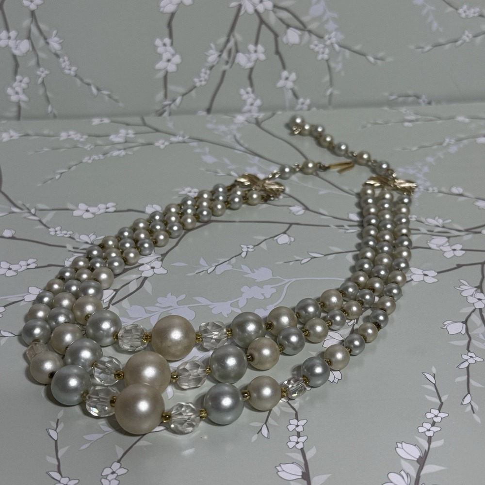VTG Necklace Multi-Strand Signed JAPAN Gold Tone Faux Pearl Shepherd Hook Estate - Picture 8 of 12